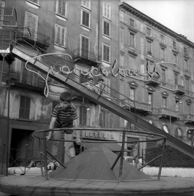 Children play. Milan, 1964